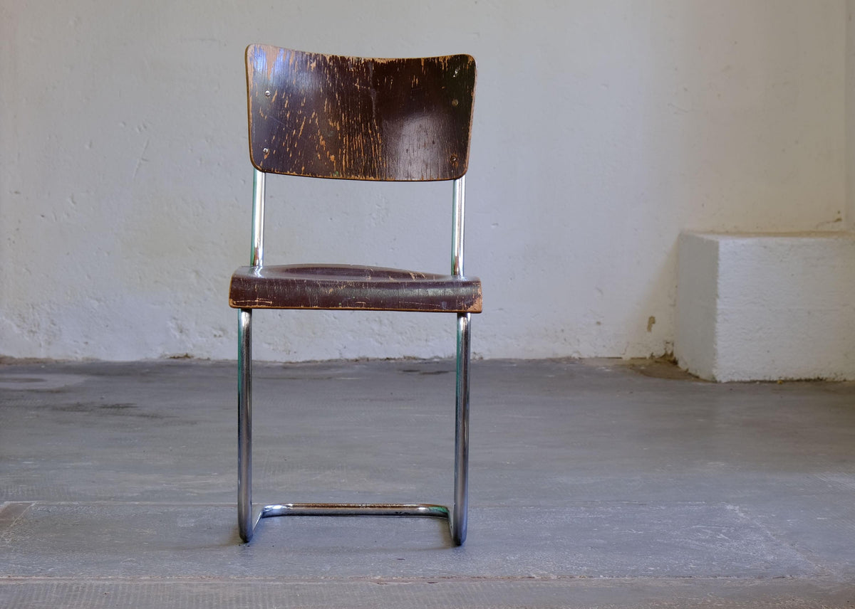 Vintage Freischwinger Stuhl restaurationsbedürftig Chrom Holz Stahlrohr