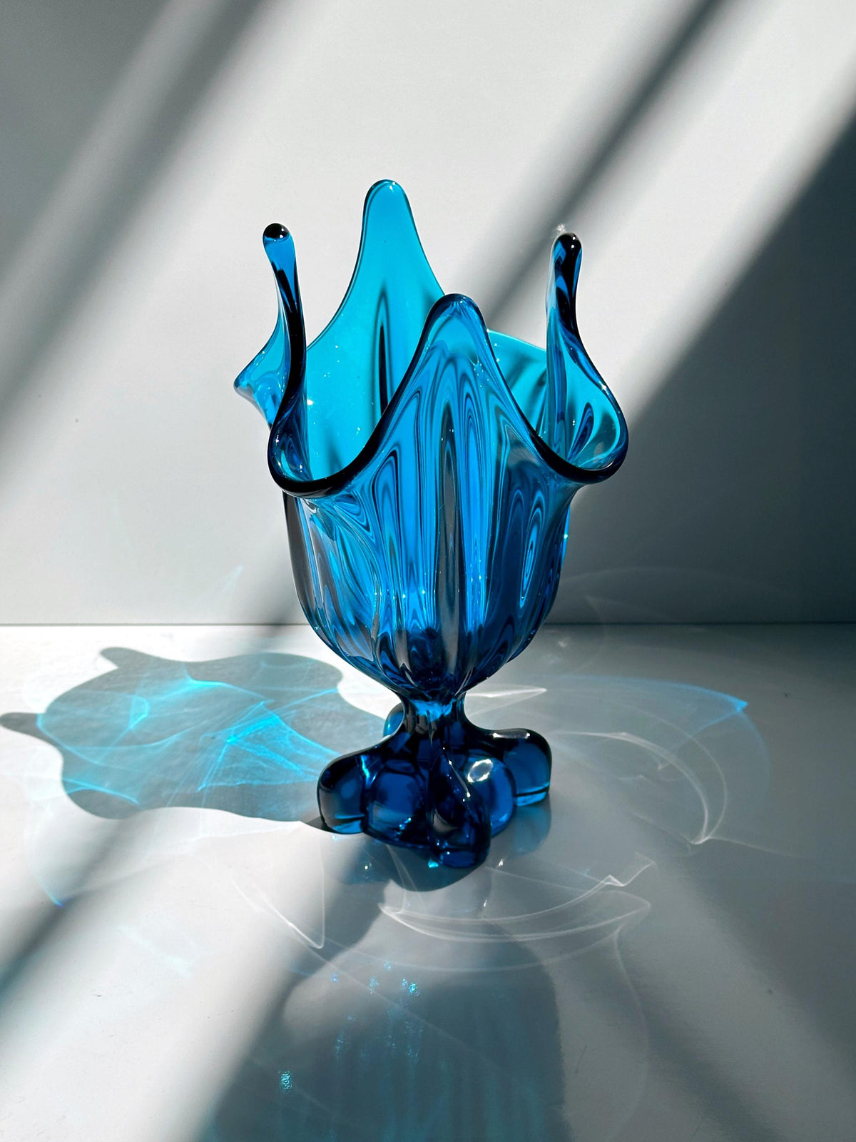 Vintage Glasvase Viking Glass Epic Four Square Blau Modell 1475 1960er Mid Century