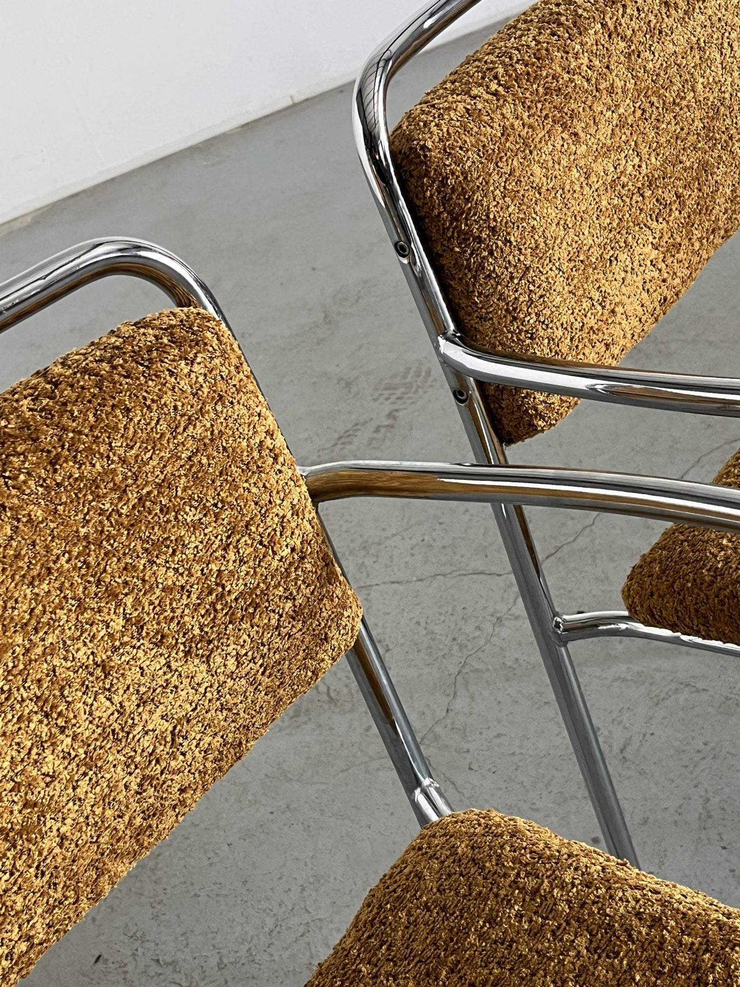 Fauteuil vintage de H. Fiedler et H. Heyder en bouclé ocre, Bauhaus, années 1970, paire