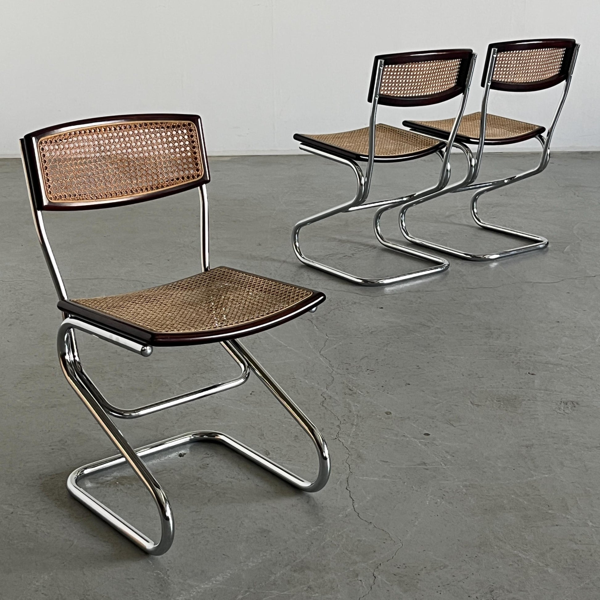 Vintage Freischwinger Essstuhl Holz Rohrgeflecht Chrom Marcel Breuer Stil 1970er Italien