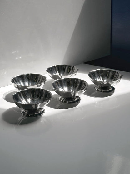 Vintage Dessertschale Blütenform Set von 5 aus Edelstahl Italien