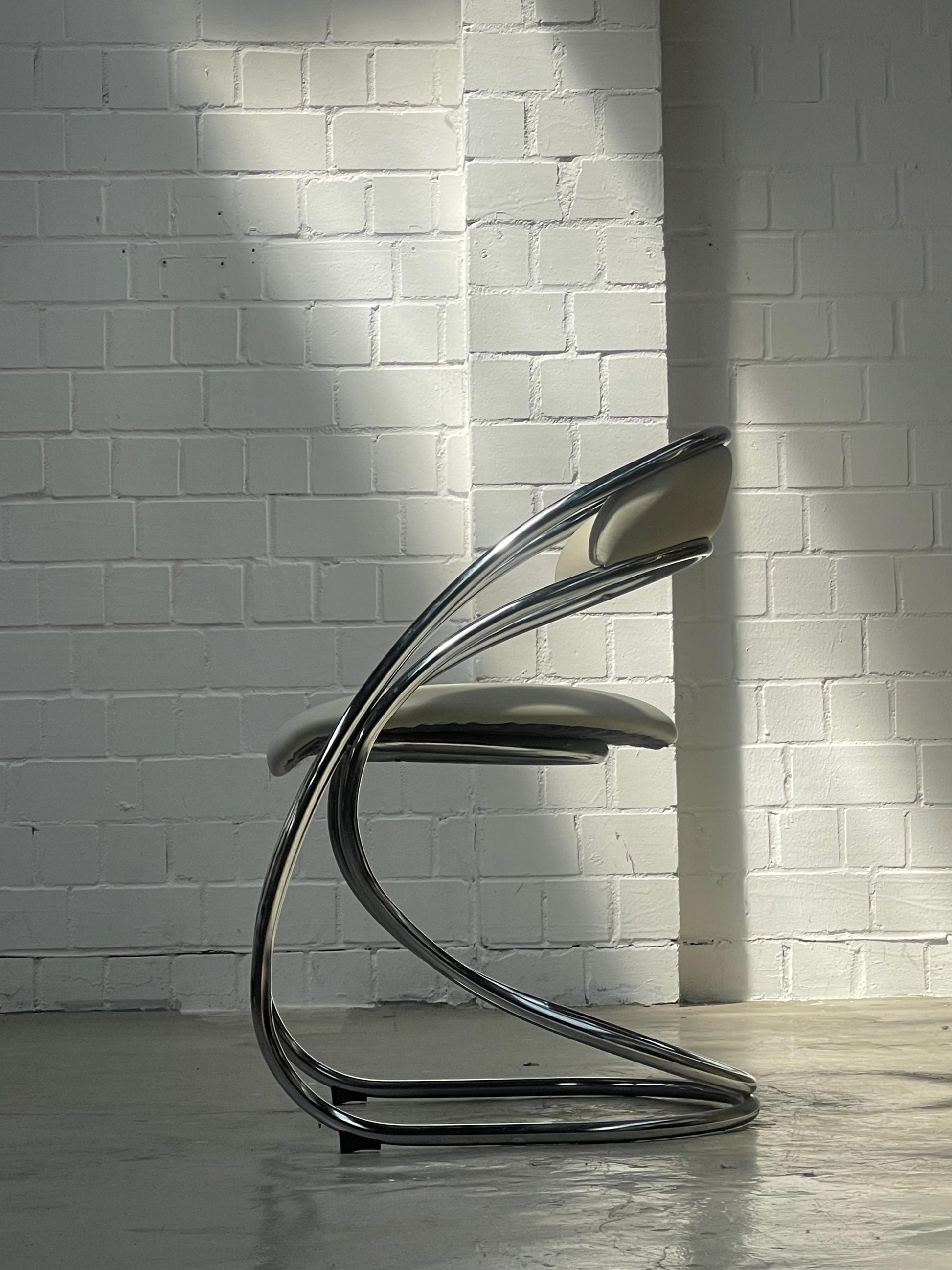 Vintage Stuhl von Rinaldi und Rizzo für Italien verchromtes Stahlrohr veganes Kunstleder