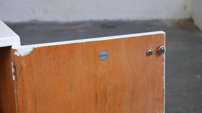 Vintage Nachttisch aus Stahlrohr mit Glasplatte