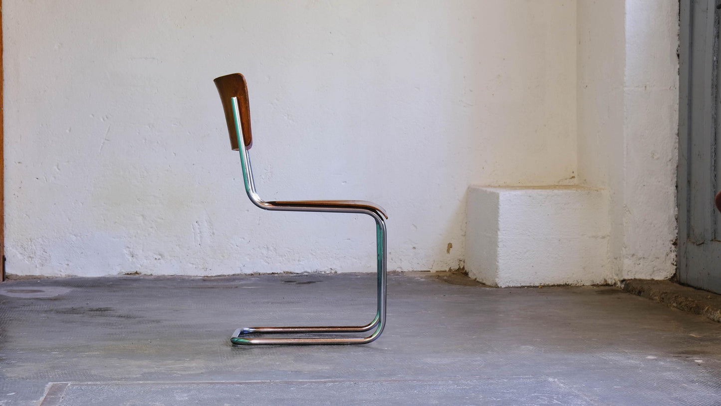 Vintage Freischwinger Stuhl von Bauhaus mit besonderem Furnier