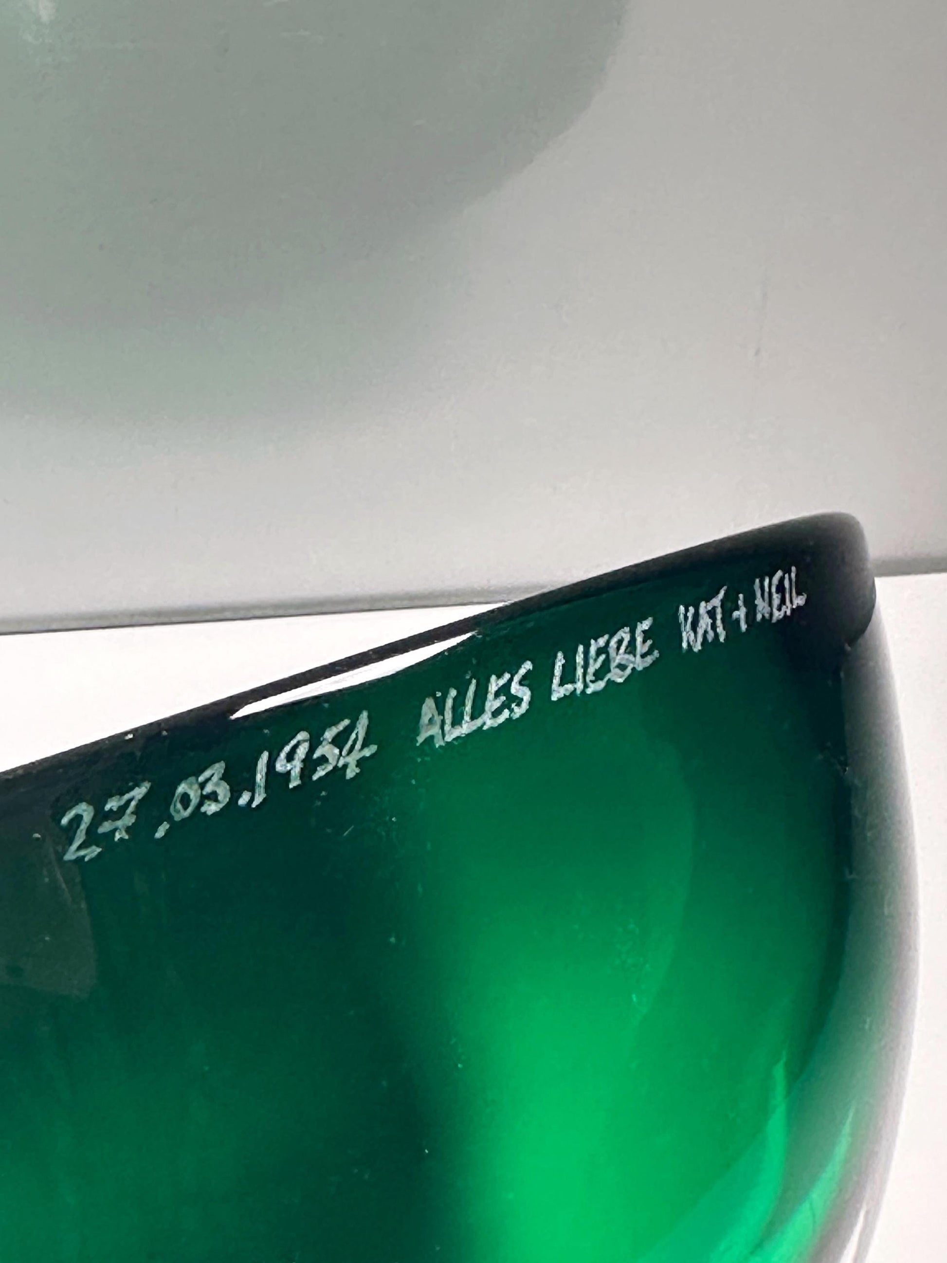 Vintage Schale Glasstorm von Glasstorm Schottland grün graviert