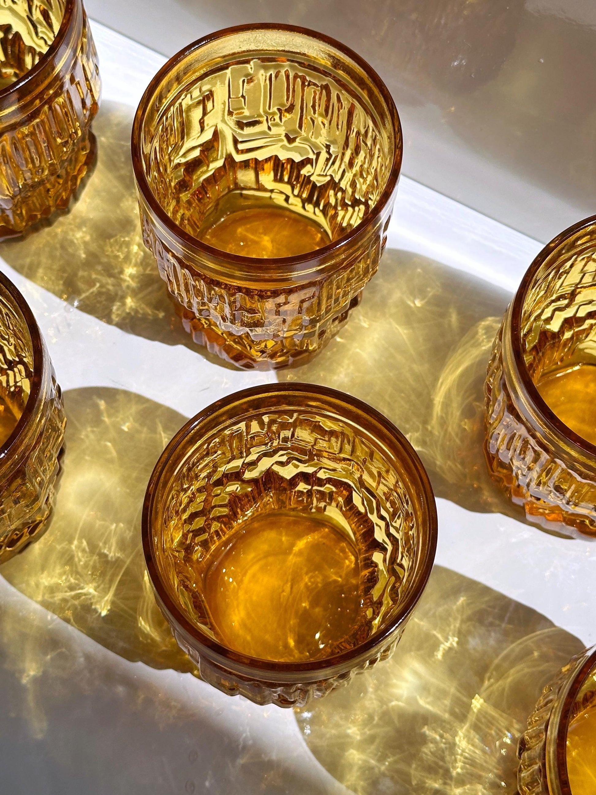 Vintage Karaffe Set von 7 Trinkgläsern Gelb von Bormioli Rocco