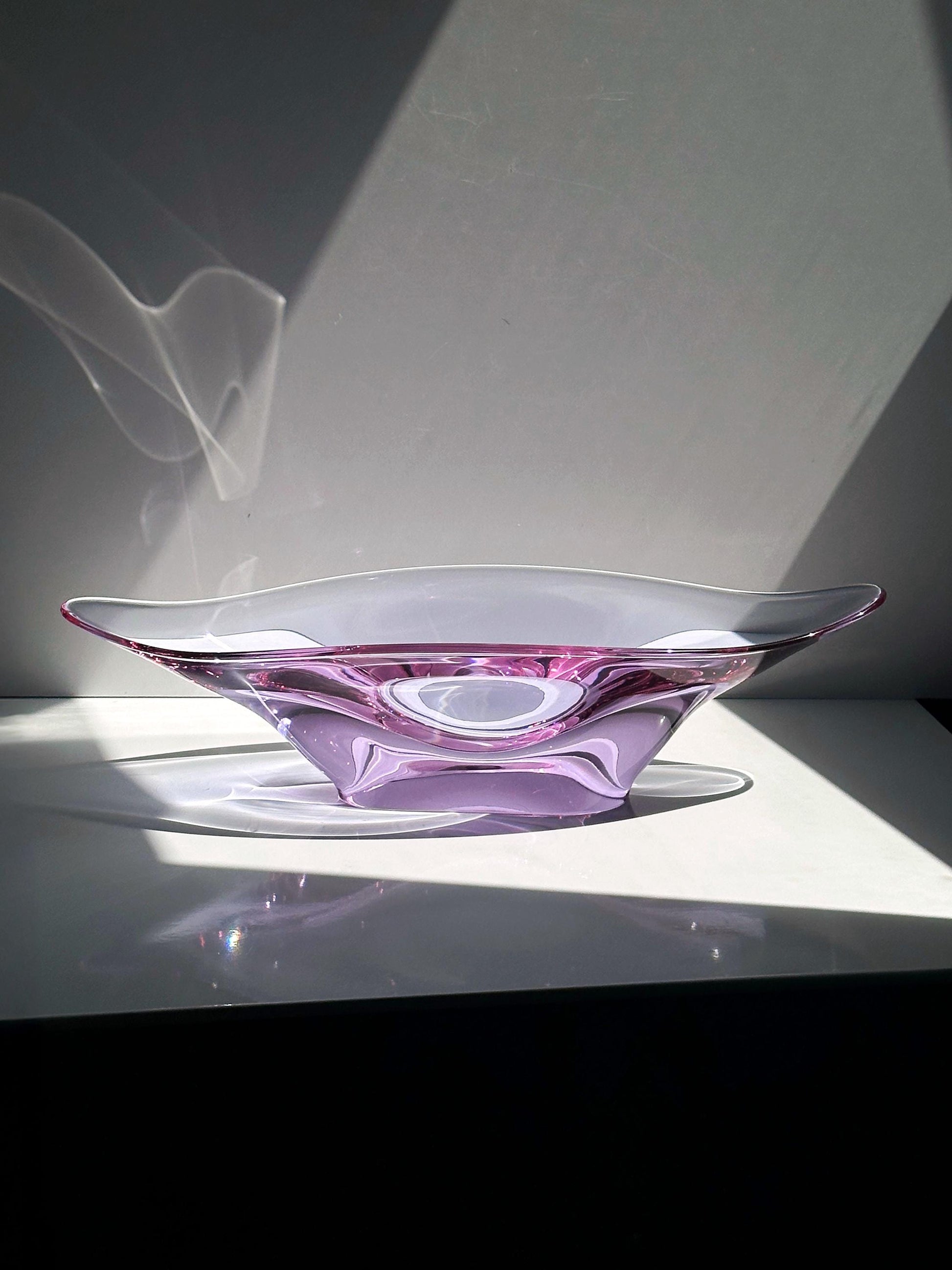 Vintage Schale Alexandrit Neodym Glas von Skrdlovice