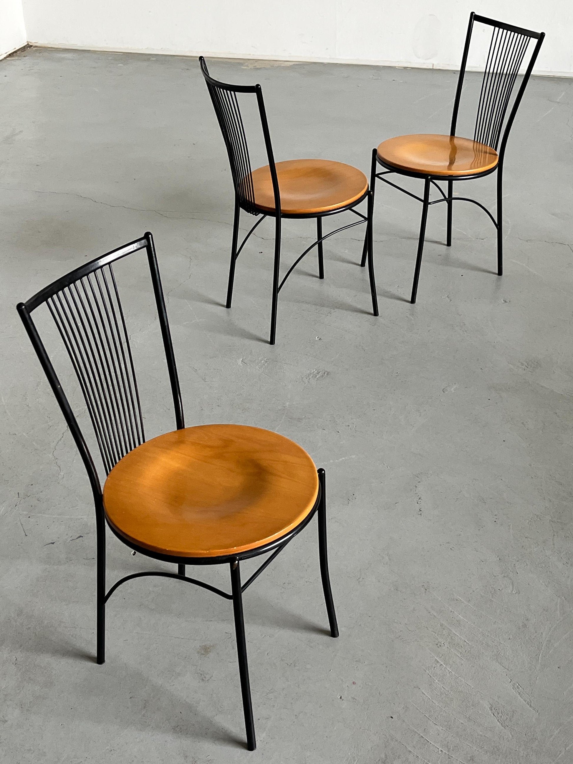 Vintage Stuhl Set von 3 von unbekannt für unbekannt, Drahtgestell, Italien 1980er