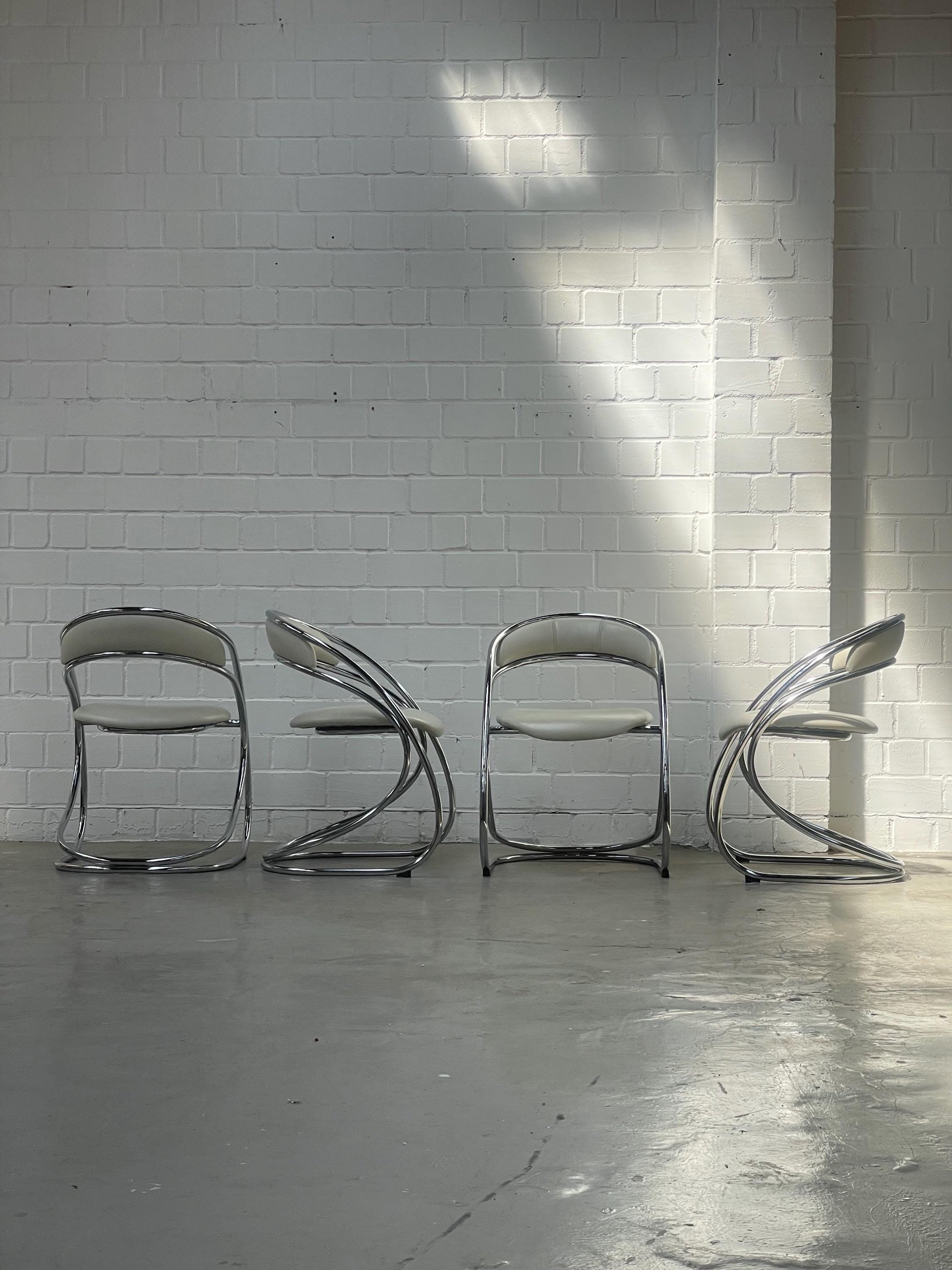 Vintage Stuhl von Rinaldi und Rizzo für Italien verchromtes Stahlrohr veganes Kunstleder