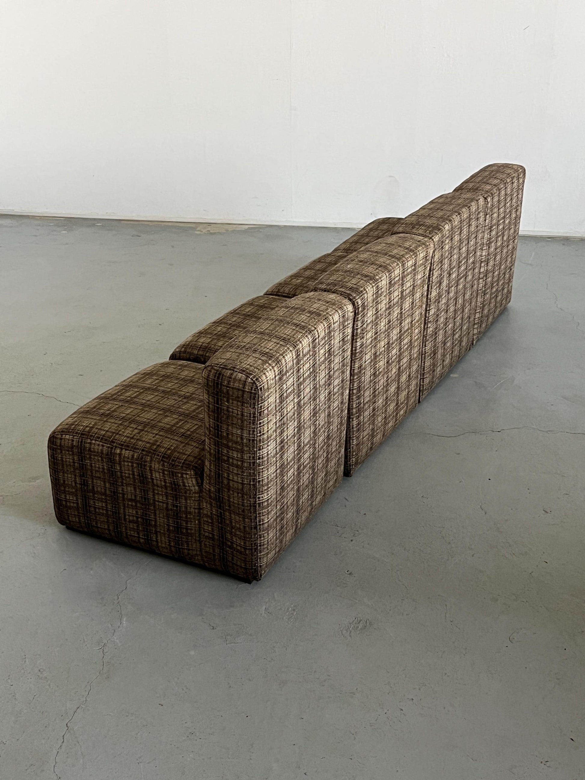 Vintage Modularsitz von Loschi+Malavasi in Braun kariert 1970er Italien Set von 7