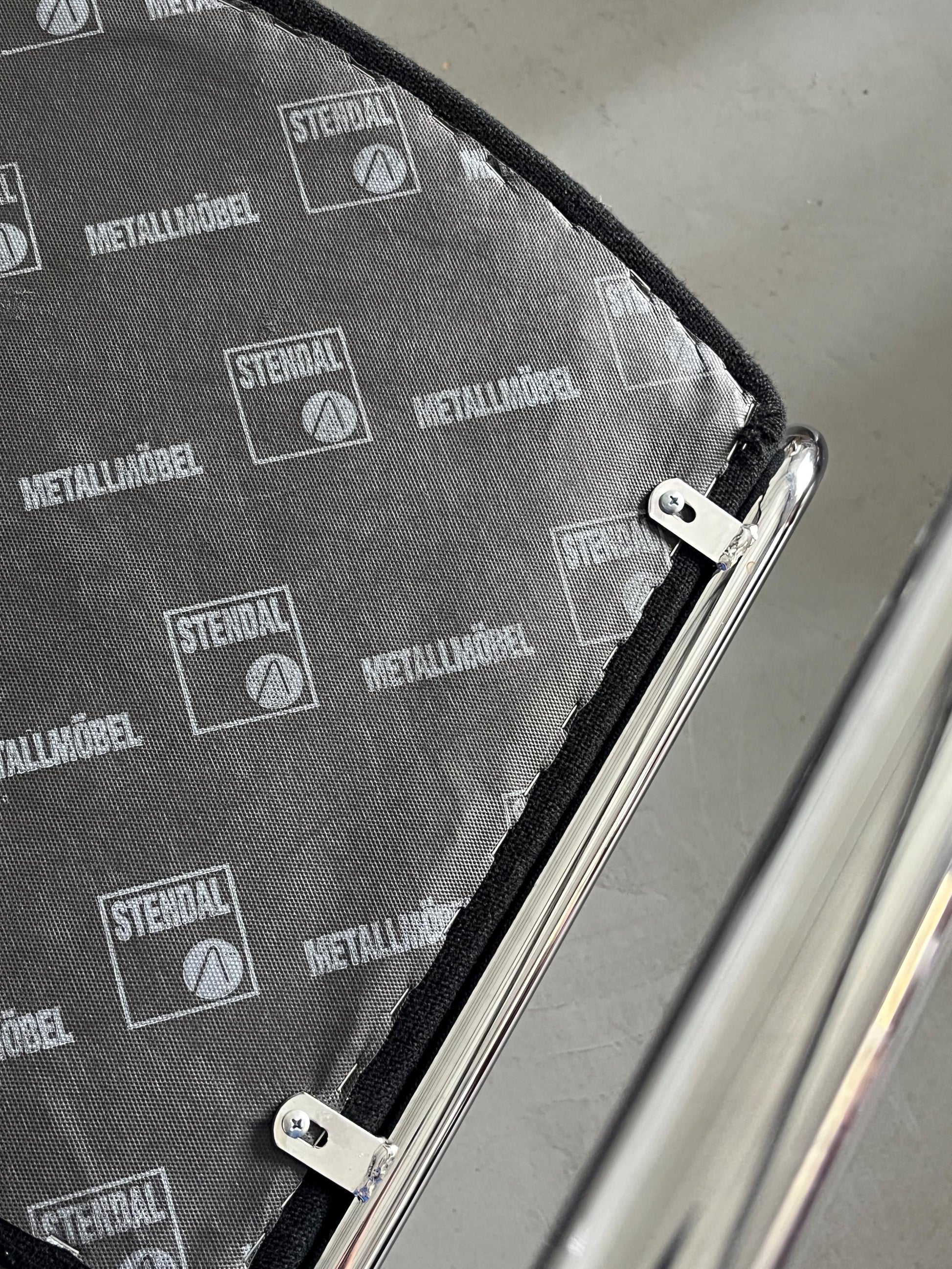 Vintage Freischwinger von L&C Stendal in Chrom, Buchenholz, Schwarz, 1970er