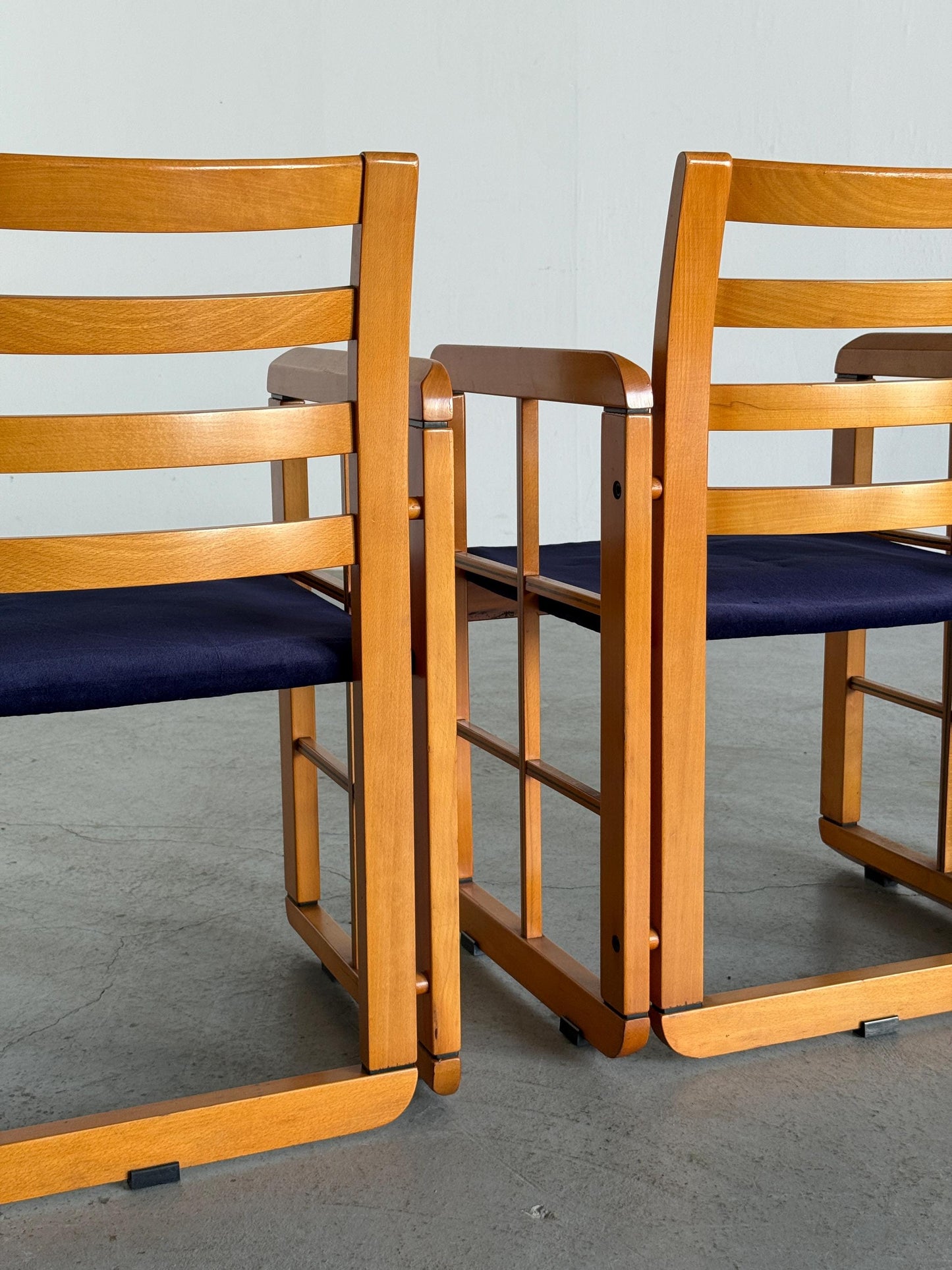 Vintage Architektonischer Armstuhl von Franco Poldaretti für Caccia alla Volpe