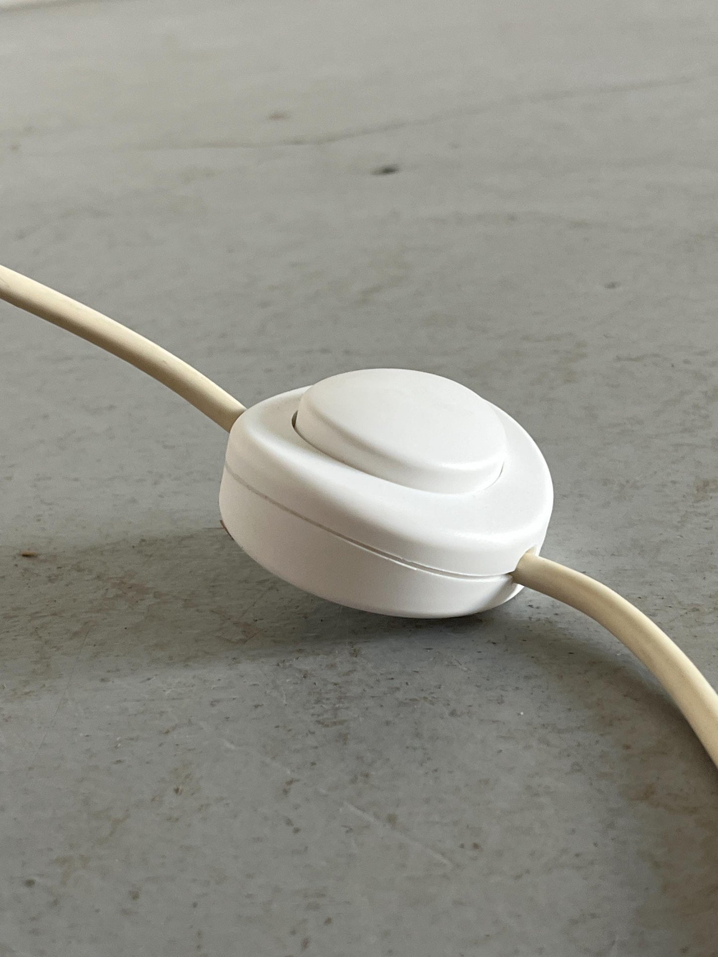 Vintage Stehlampe Space Age Gelb und Weiß Kunststoff Metall Glas 1970er