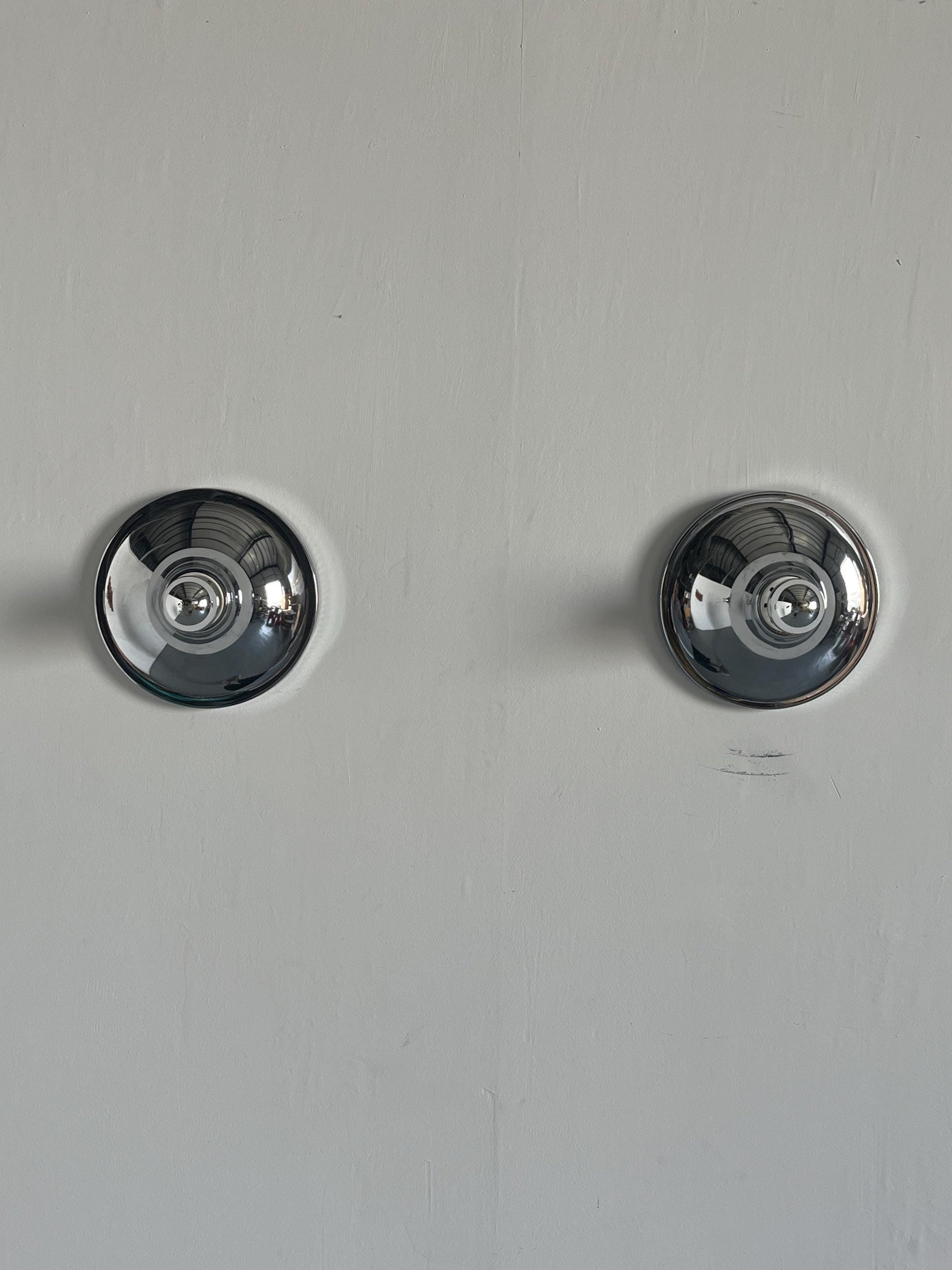 Vintage Wandleuchte Set von 2 von Meblo einzigartig chrom, Space Age, Slowenien, 1970er