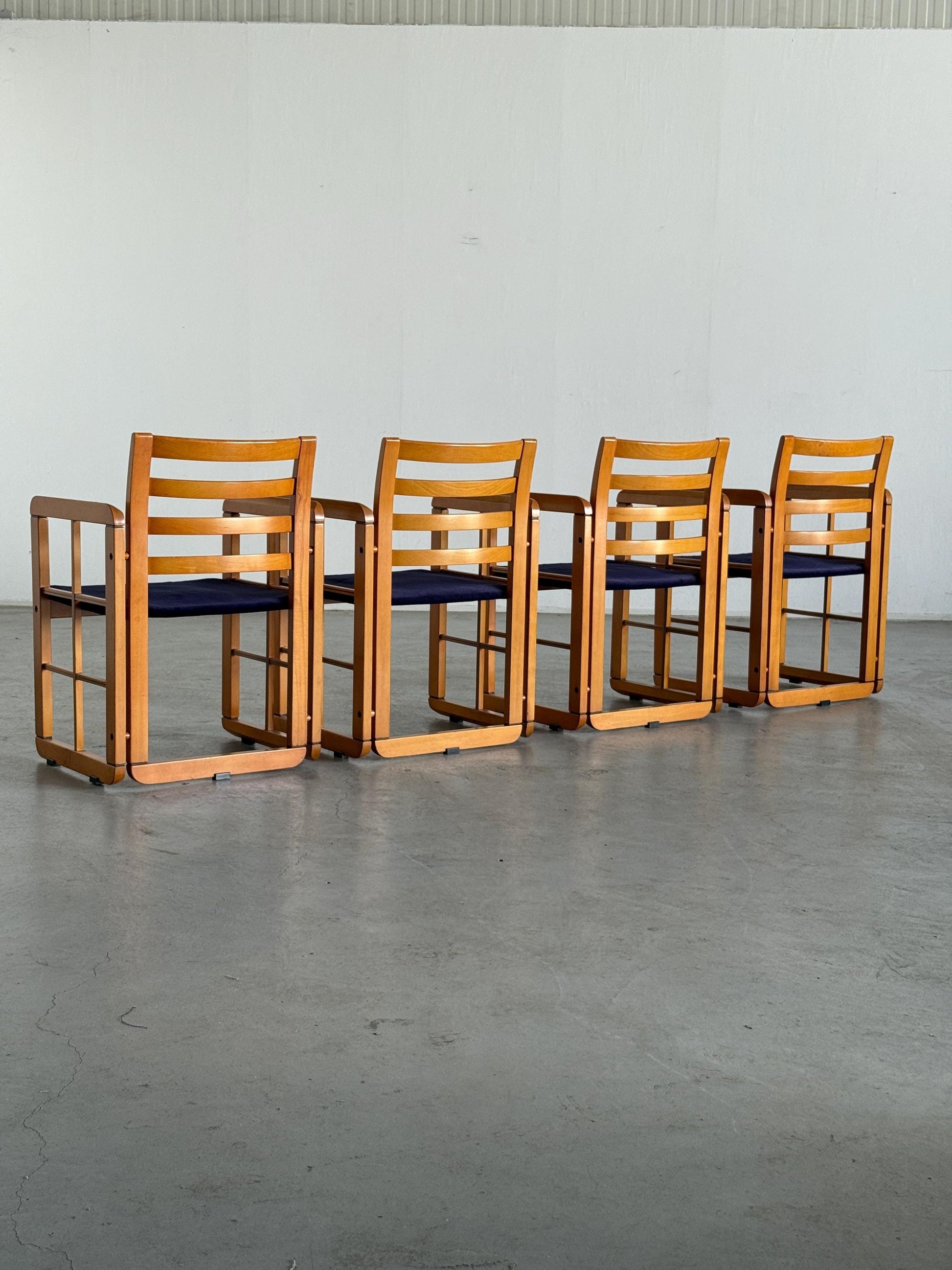 Vintage Architektonischer Armstuhl von Franco Poldaretti für Caccia alla Volpe