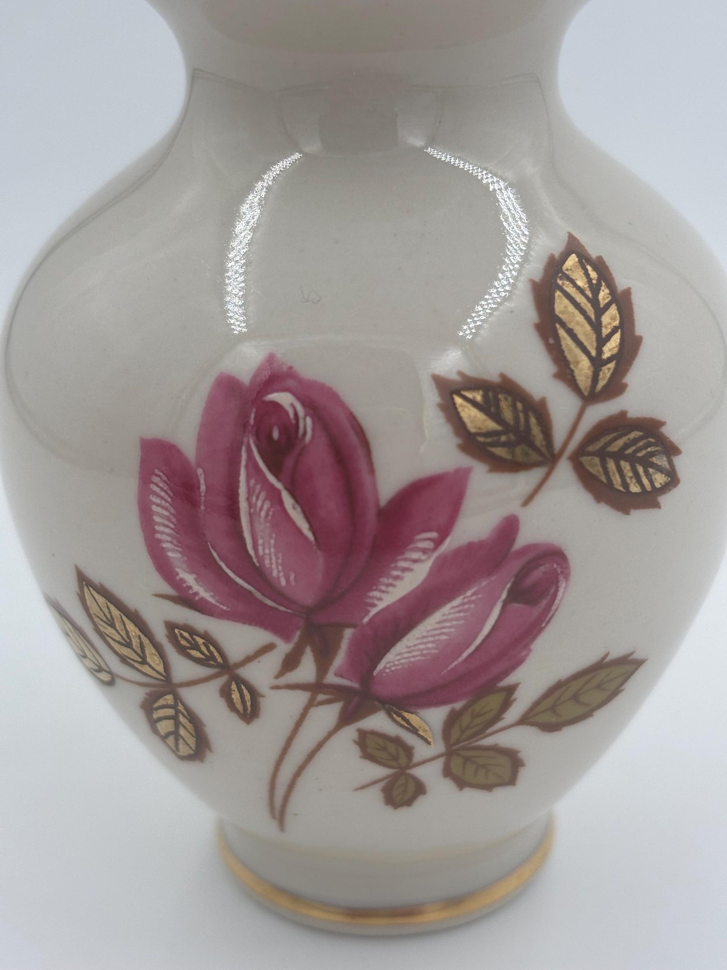 Vintage Vase von Waldershof Bavaria handbemalt mit 24 Karat Gold und Blumenmotiv