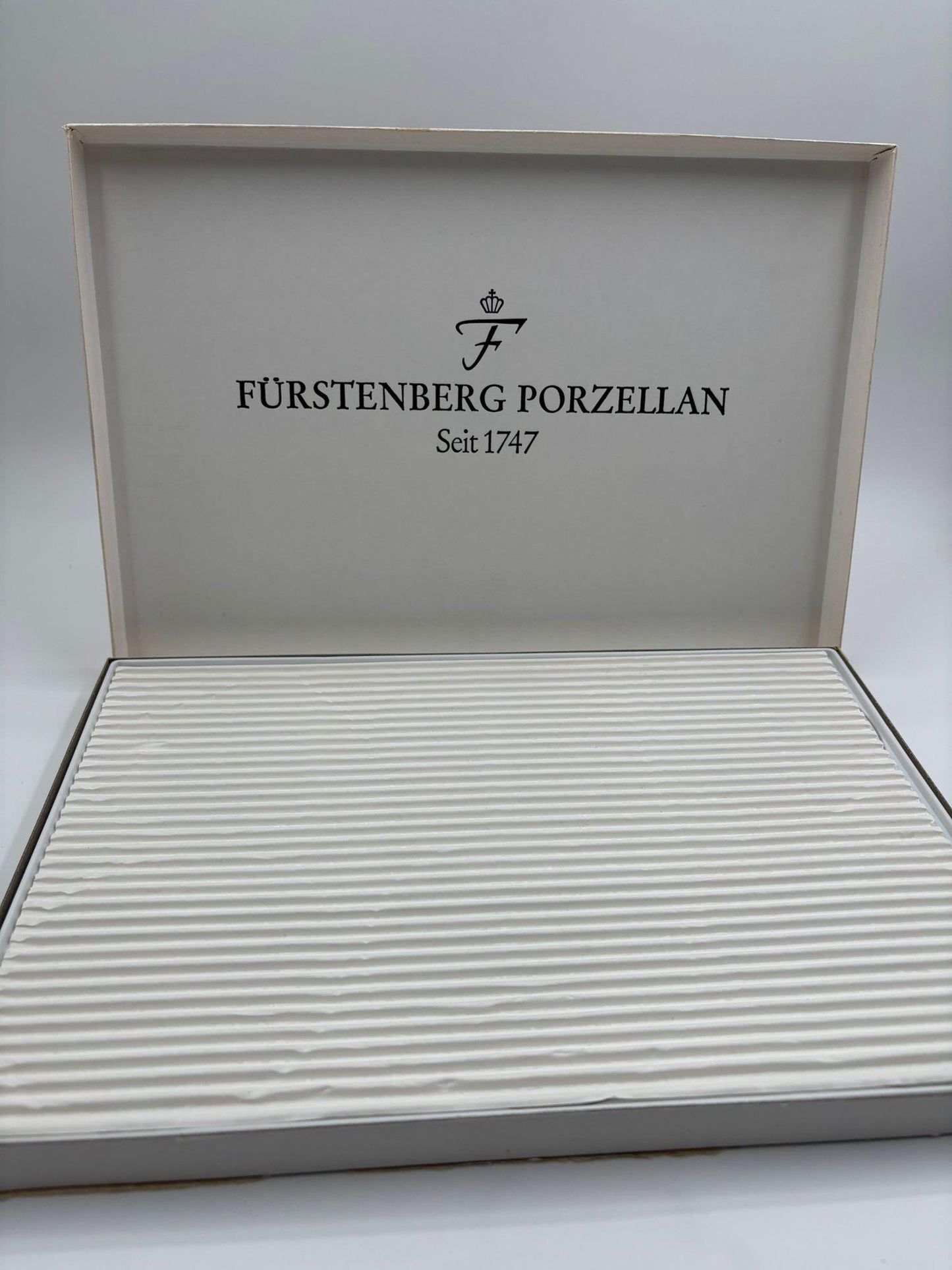 Vintage Sammel Teller Set von Fürstenberg Porzellan Offenburg Motive im Etui