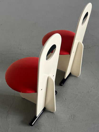 Vintage Esszimmerstuhl Memphis Milano Stil weiß lackiert rot gepolstert Paar