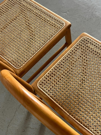 Vintage Essstuhl Holz und Rohrgeflecht Annig Sarian Stil Set von 2