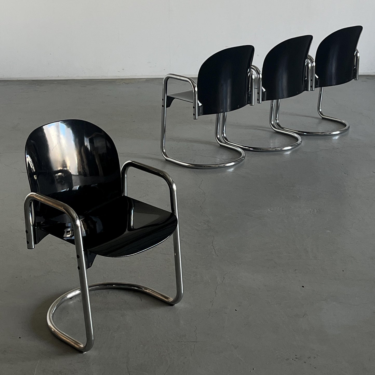 Vintage Dialogo Dessau Freischwinger von Afra und Tobia Scarpa für B&B Italia Set von 4