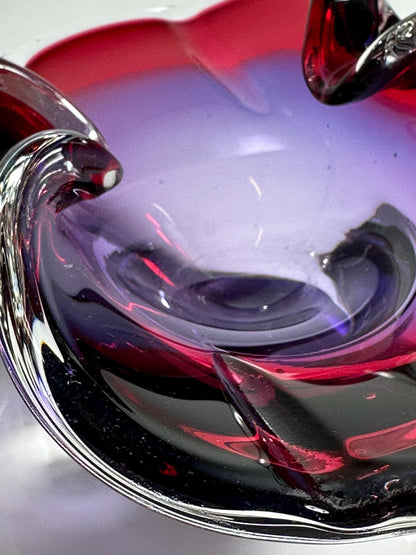 Vintage Aschenbecher Josef Hospodka für Chribska Böhmen Cranberry Violett Glas