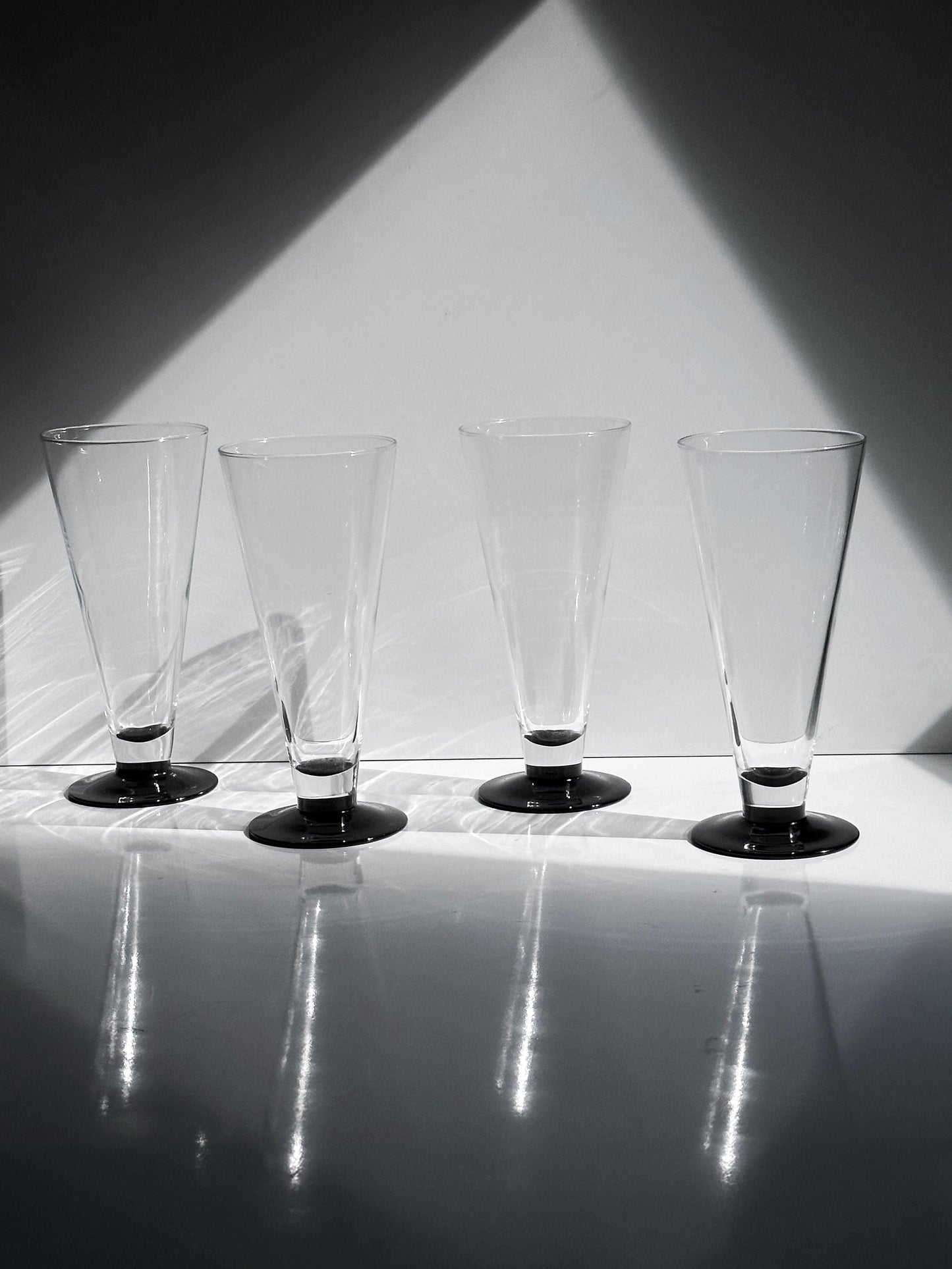 Vintage Bierglas Domino von Luminarc schwarz 80er