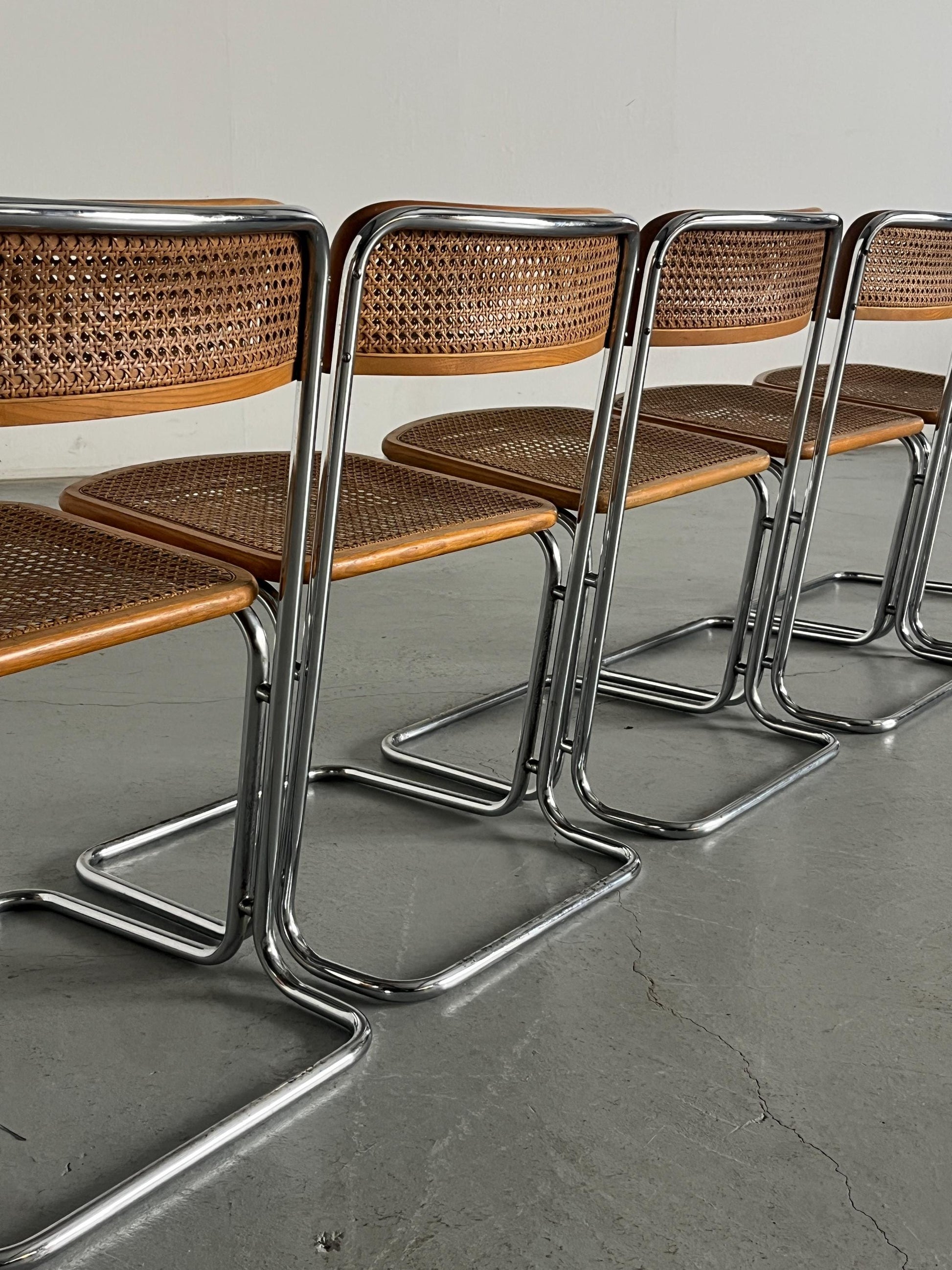 Vintage Freischwinger Essstuhl Chrom und Rohrgeflecht 1970er Italien
