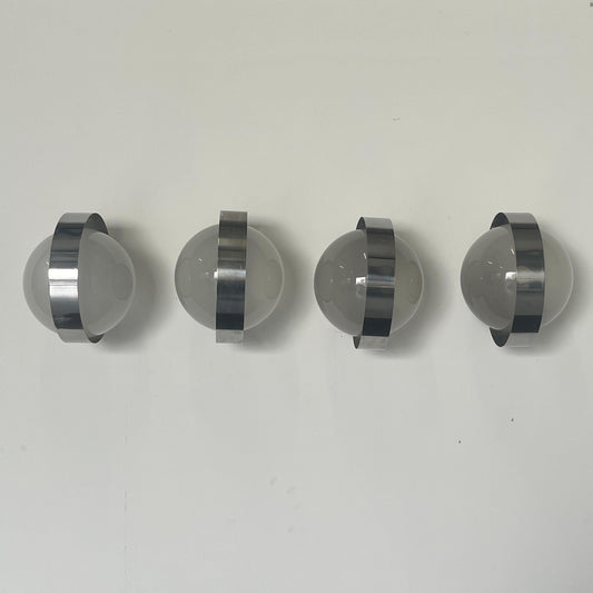 Vintage Wandleuchte Space Age im Stil von Sergio Mazza Weißglas Chromstahl Set von 4