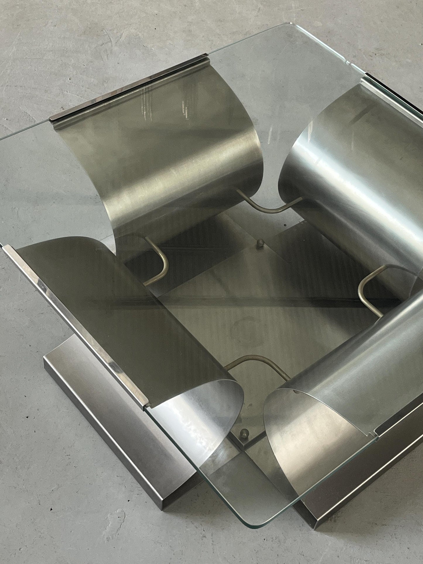 Vintage Couchtisch von François Monnet für Kappa in gebürstetem Stahl und Glas