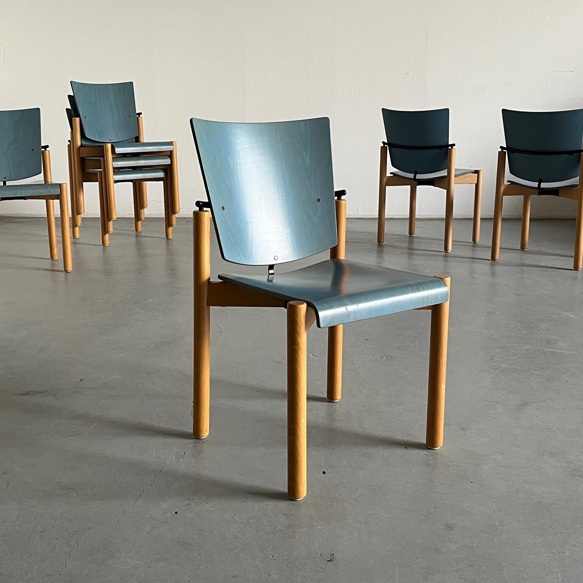 Vintage Postmodern Modell 2400 Stapelstuhl von Team AG Form für Kusch+Co