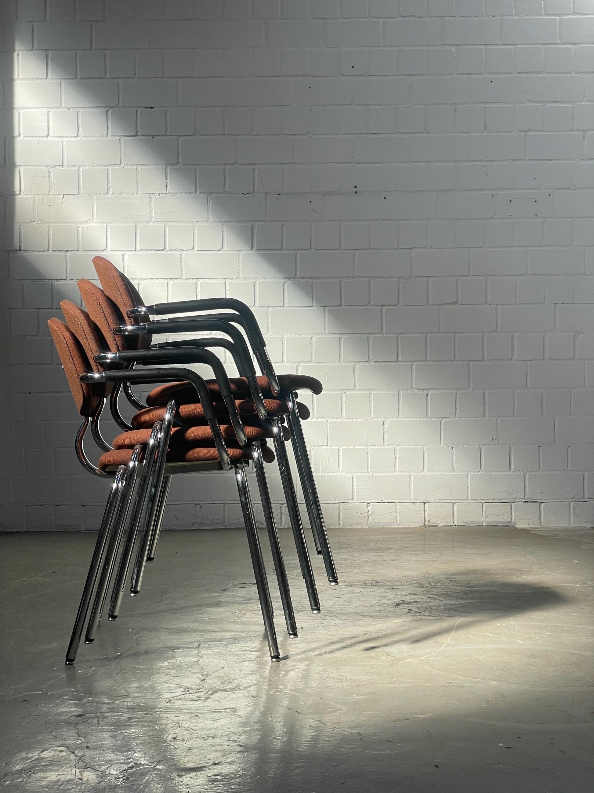 Vintage Stuhl von Mies van der Rohe für Bauhaus Chrom brauner Stoff