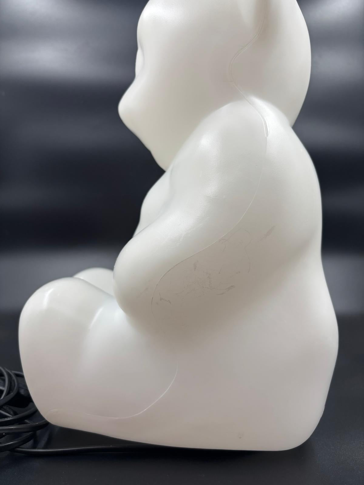 Vintage Tischlampe Der Sitz Bärenlampe von Lumibar weiß