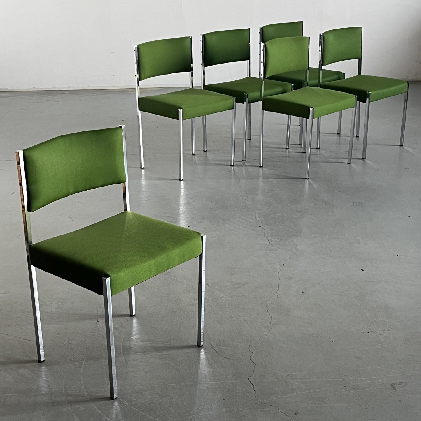 Vintage Mid-Century Modern Stuhl von Wiesner Hager in Grün Chromstahl 1960er