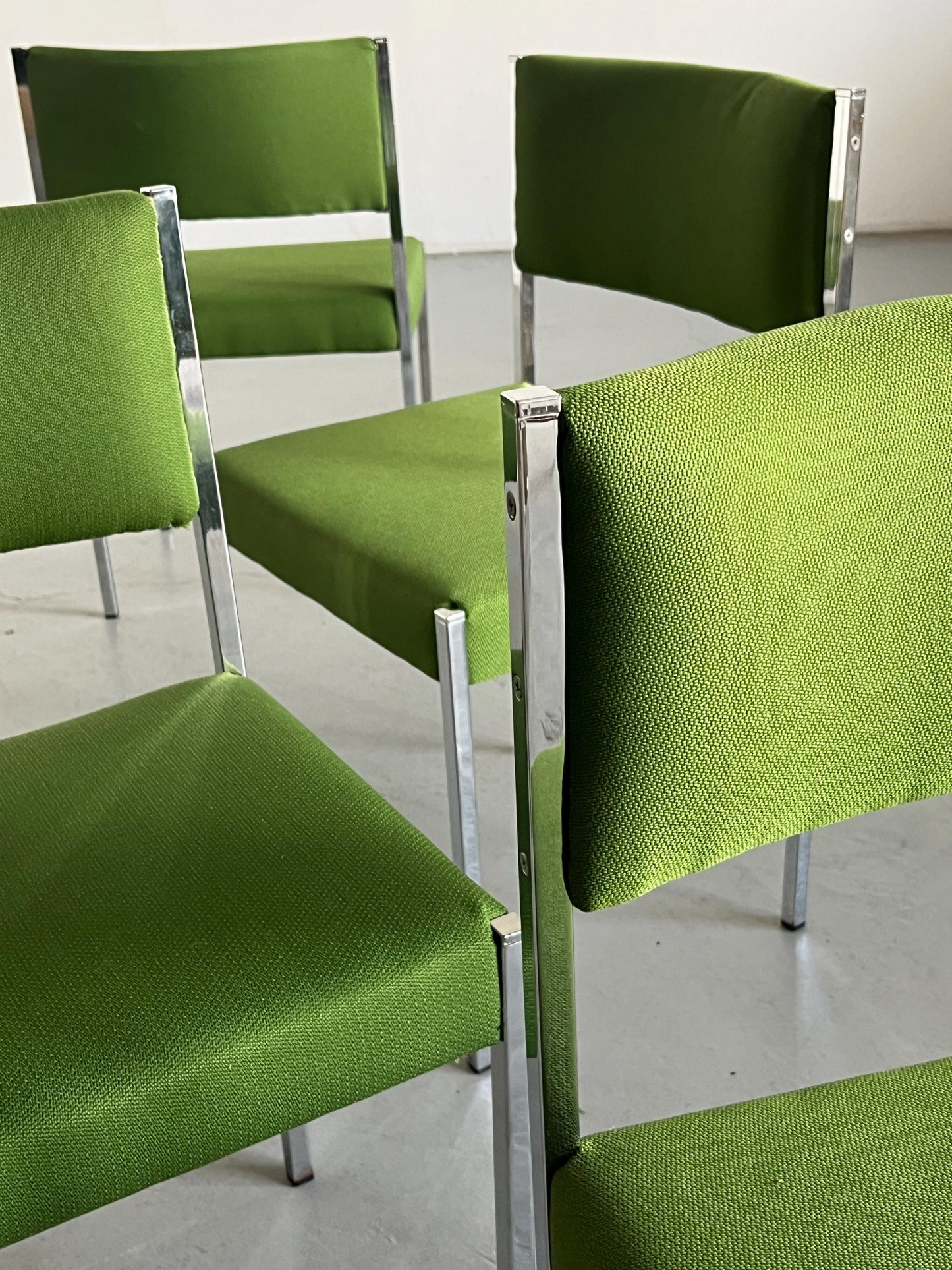 Vintage Mid-Century Modern Stuhl von Wiesner Hager in Grün Chromstahl 1960er