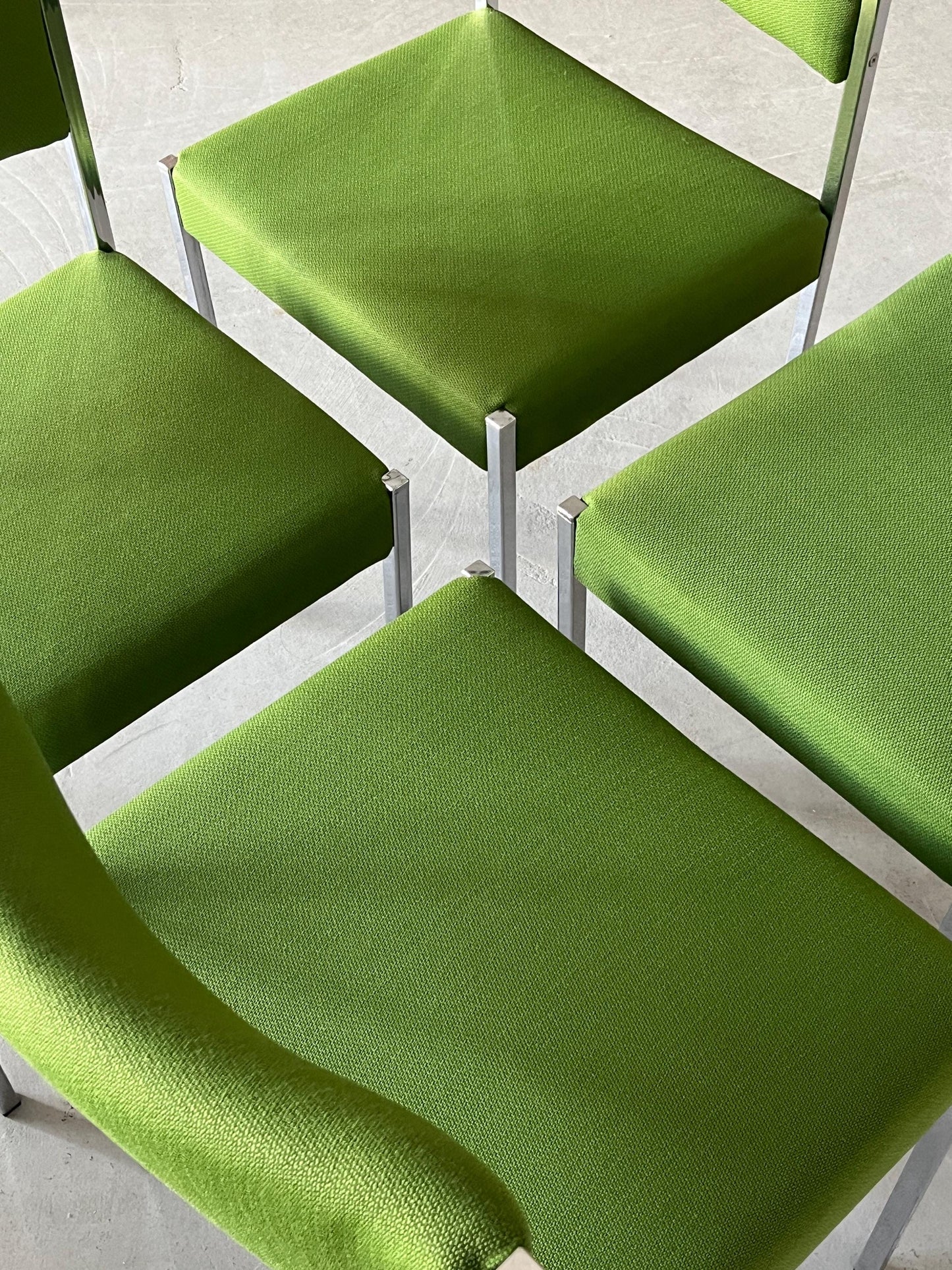 Vintage Mid-Century Modern Stuhl von Wiesner Hager in Grün Chromstahl 1960er