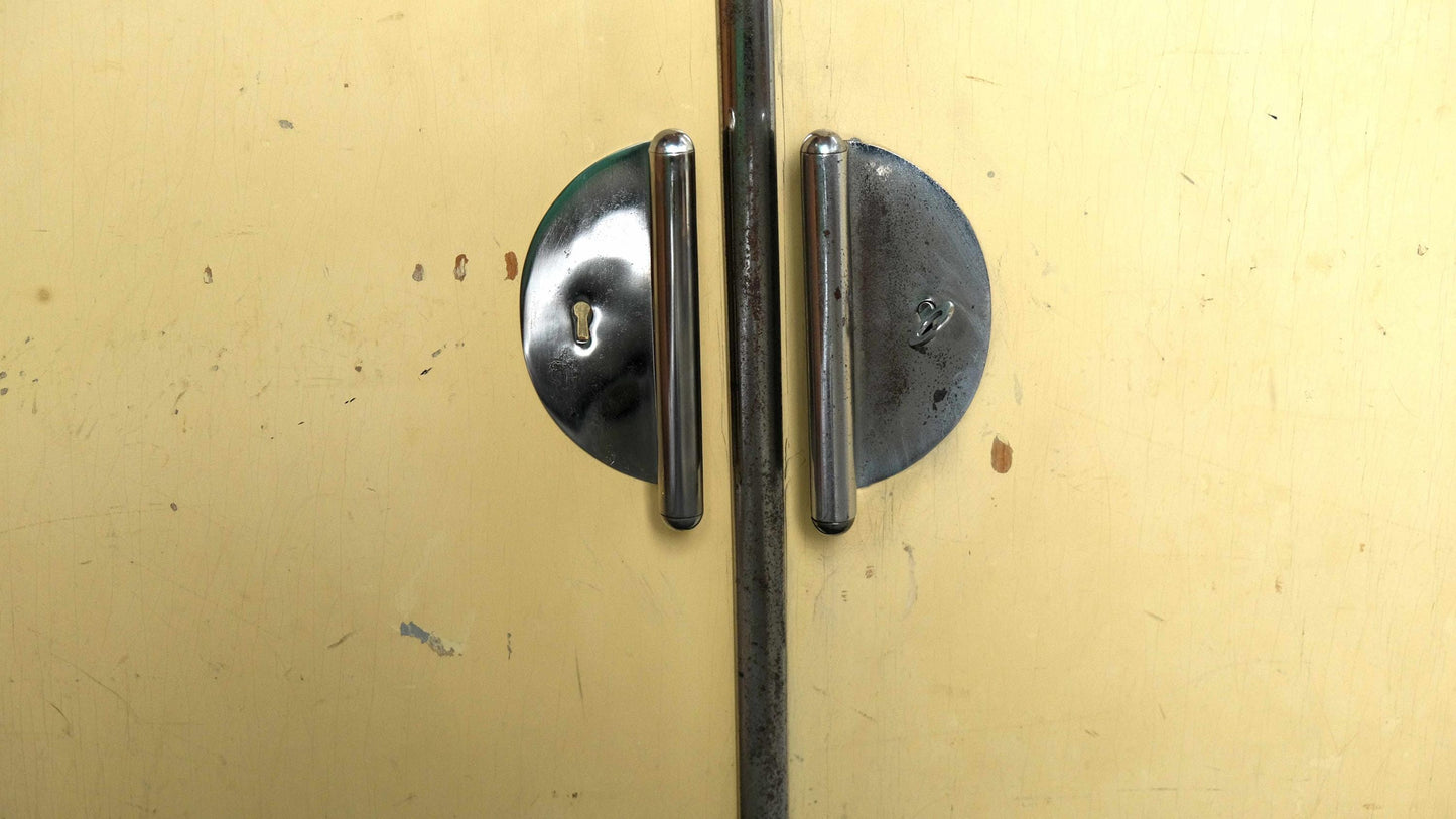 Vintage Vitrine von Vichr a Spol.