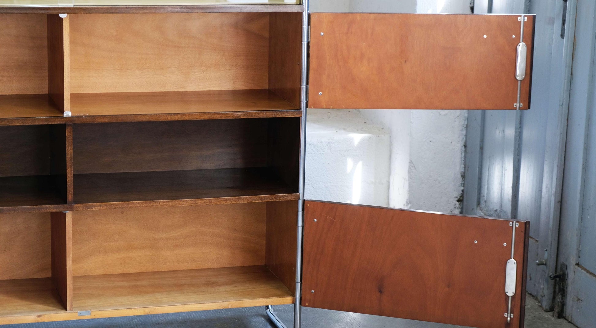 Vintage Schrank von John Hagemann für Thonet