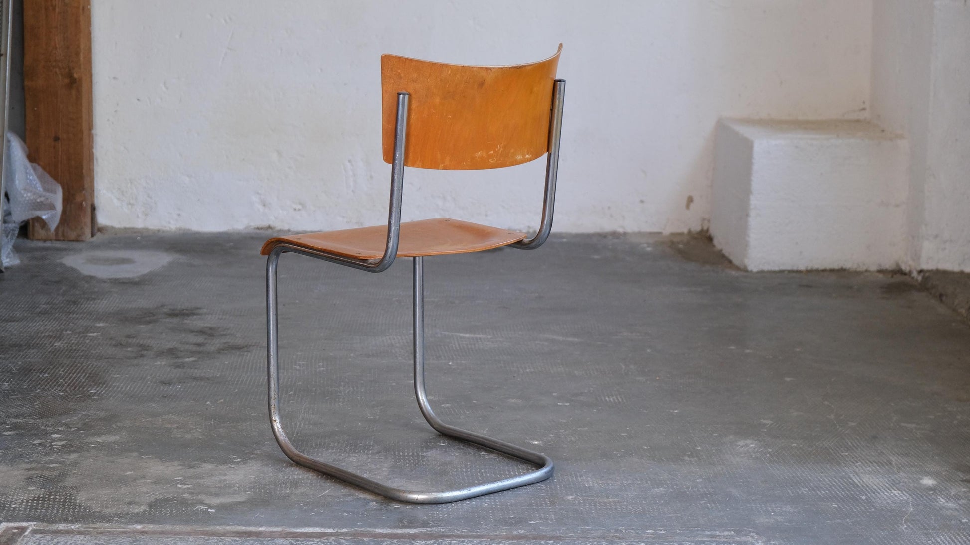 Vintage Stuhl S 43 verchromt, Naturton