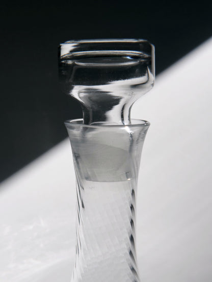 Vintage Dekanter Set von 7 mundgeblasen Swirl Glas