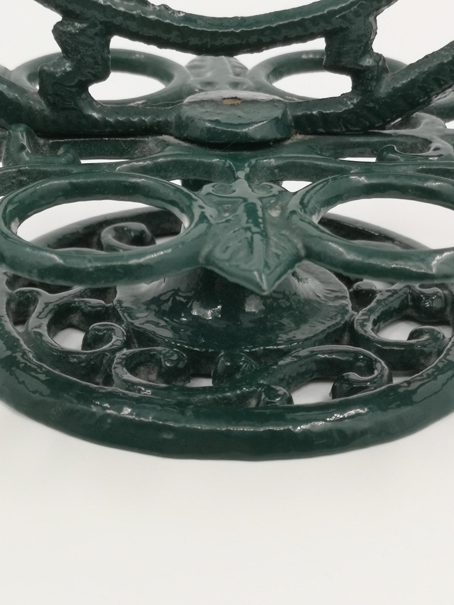 Vintage Eierhalter Huhn aus Gusseisen von LandhausCharmanter, dunkelgrün lackiert, stabil, dekorativ