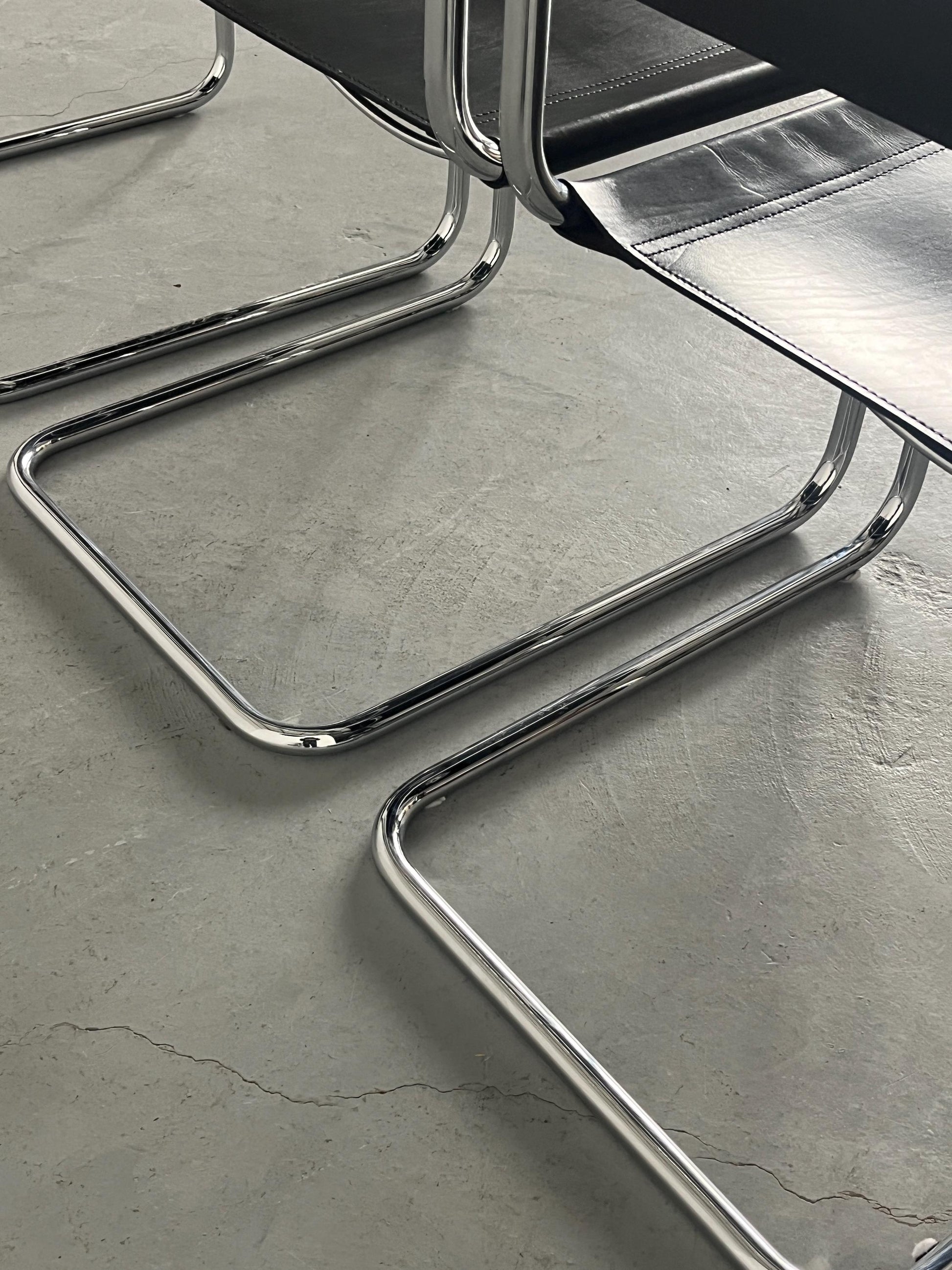 Vintage S33 Freischwinger Leder von Mart Stam für 1970er Jahre Set von 2