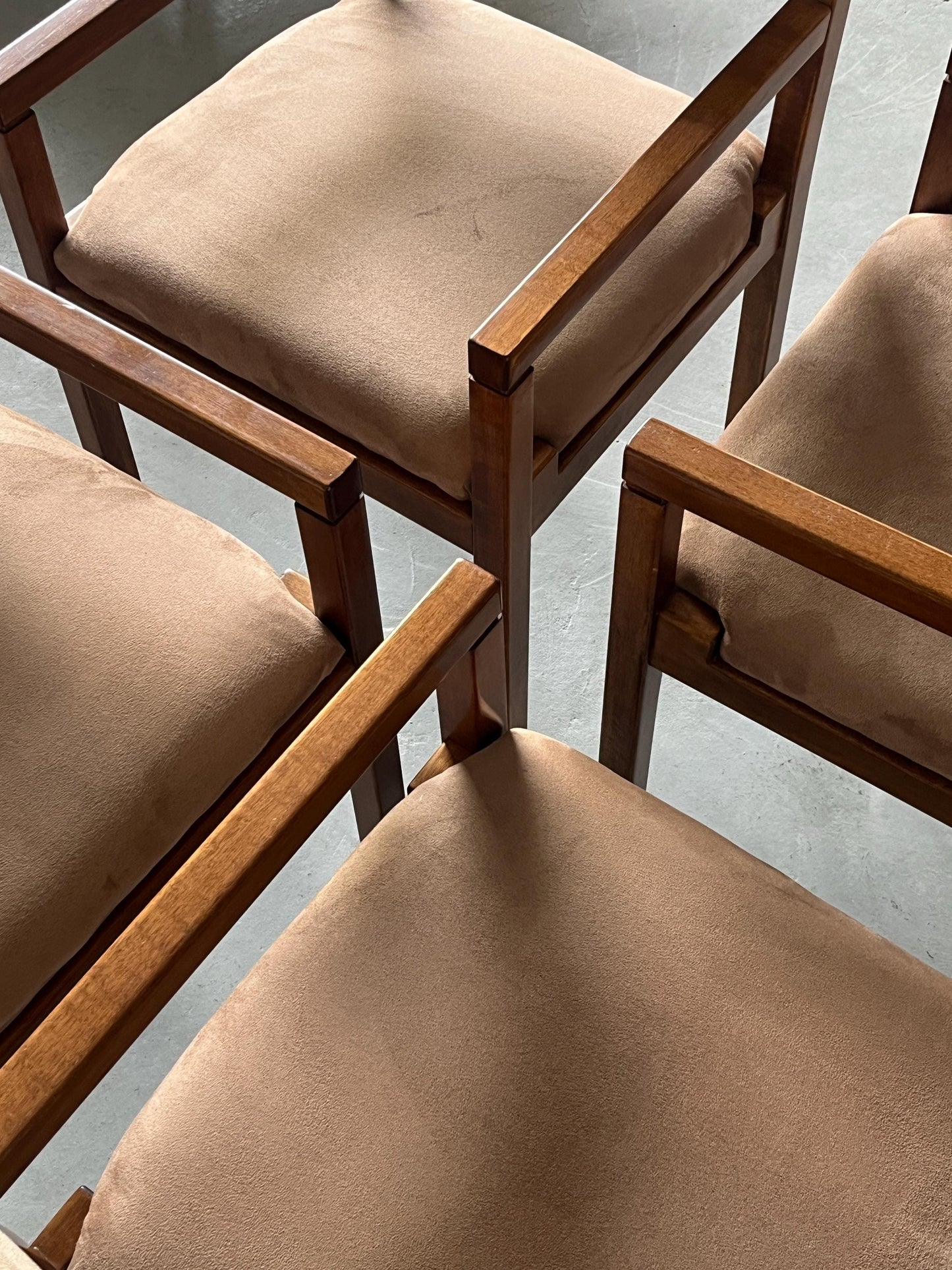 Vintage Armlehnstuhl Buchenholz Samt gestreift 1970er Italien