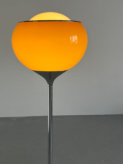 Vintage Big Bud Stehlampe von Harvey Guzzini Braun Kunststoff Chromstahl 1968 Italien