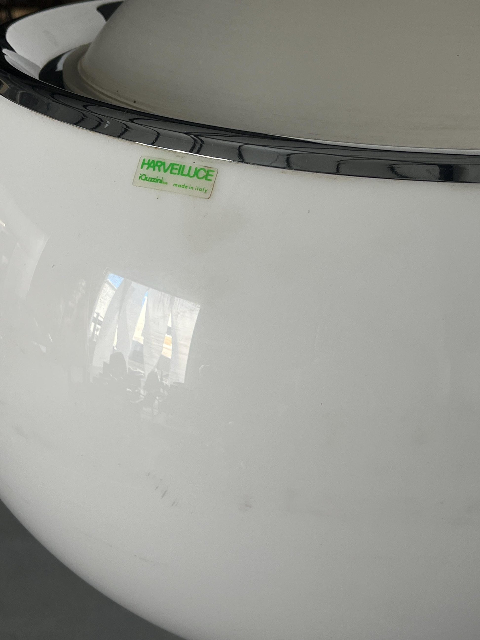 Vintage Big Bud Space Age Stehlampe von Harvey Guzzini Weiß Chrom 1968