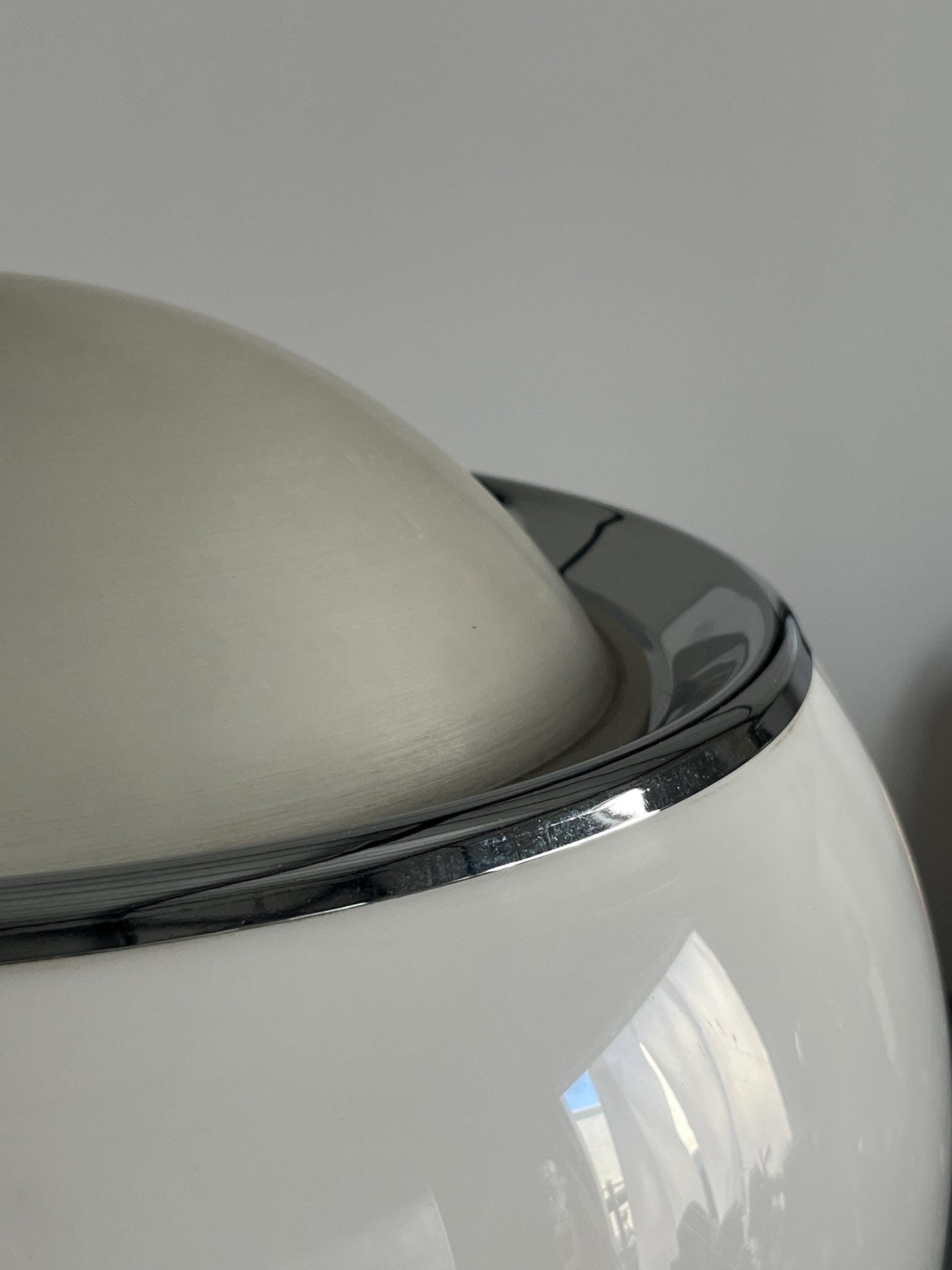 Vintage Big Bud Space Age Stehlampe von Harvey Guzzini Weiß Chrom 1968