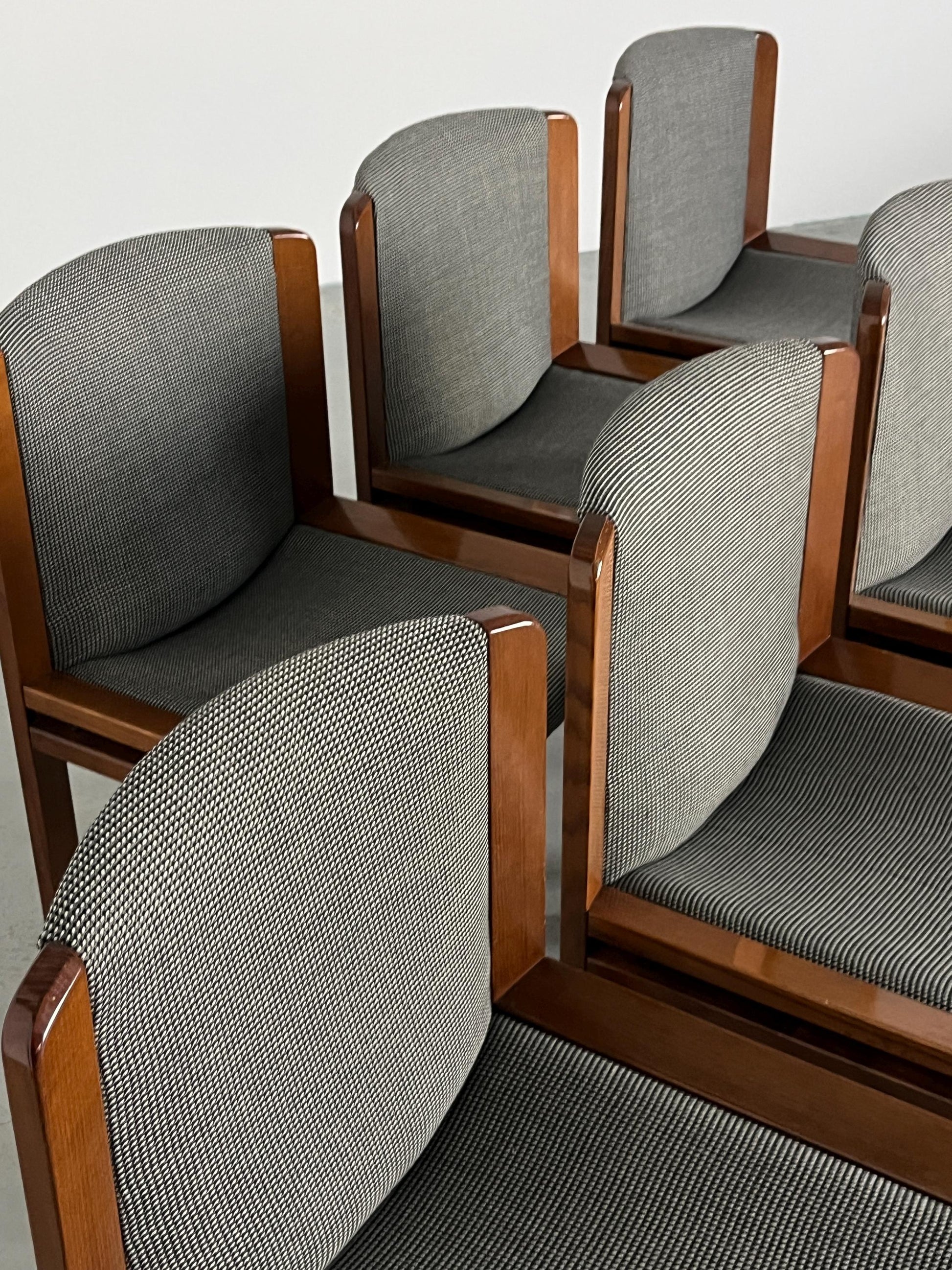 Vintage Essstuhl Modell 300 von Joe Colombo für Pozzi Eiche Schwarz-Weiß 1970er