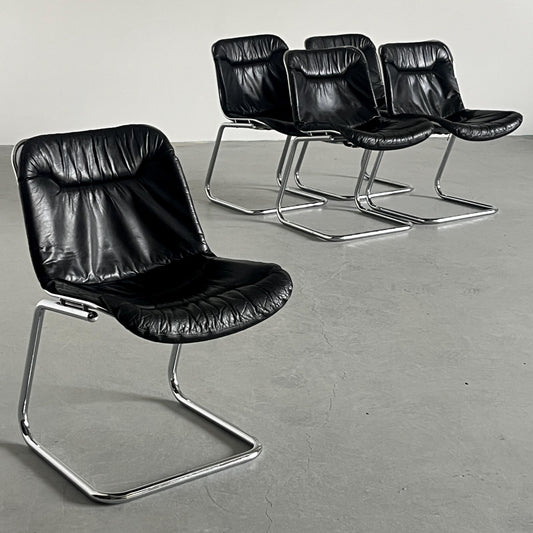 Vintage Freischwinger Essstuhl von Gastone Rinaldi in Schwarz 1970er Italien