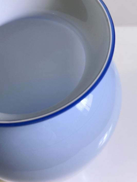 Vintage Vase Murano von unbekannt für Italien einzigartiges pastellblaues Milchglas