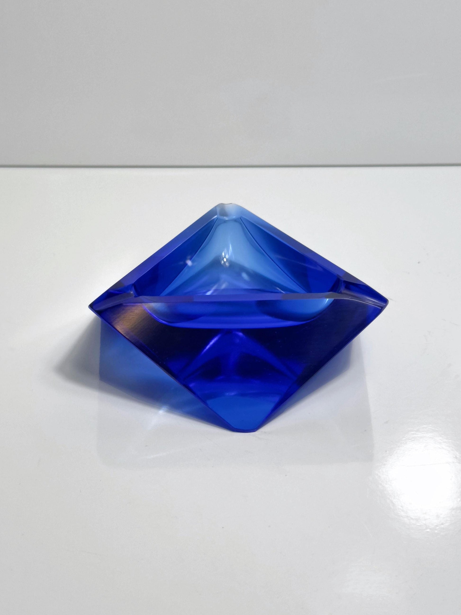 Vintage Aschenbecher Prisma von Cesare Toso für Fratelli Toso Murano kobaltblau
