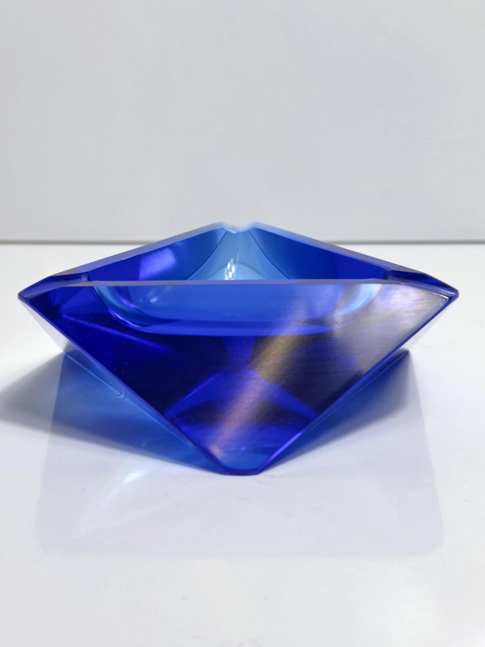 Vintage Aschenbecher Prisma von Cesare Toso für Fratelli Toso Murano kobaltblau